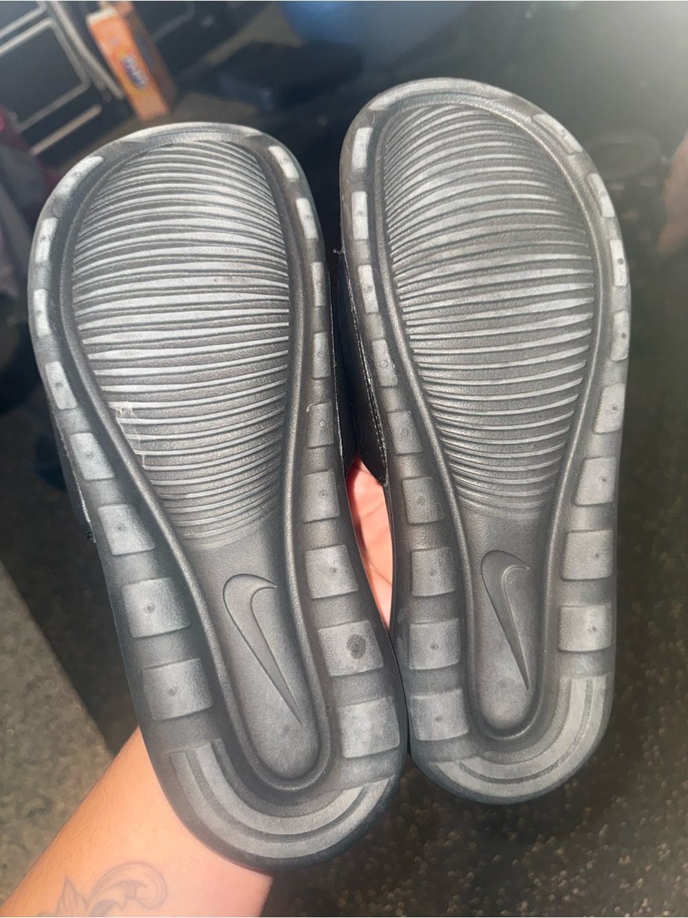 Nike slides - Picture 2 of 3